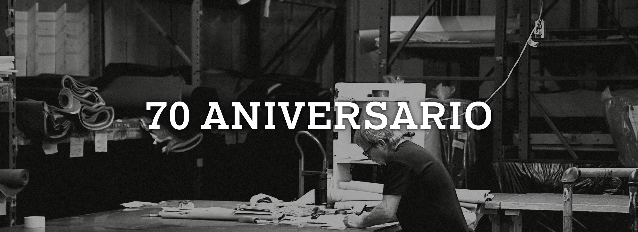  70 Aniversario. Un trabajador de una fábrica haciendo una bota Doble-H.